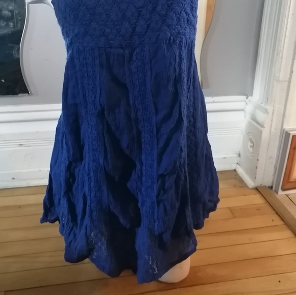 Cutout back dress or coverup - Picture 2 of 5